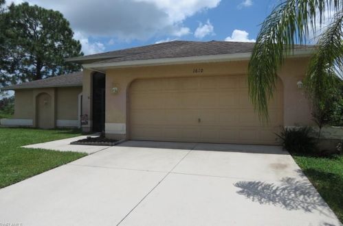 1610 Truman Ave, Lehigh Acres, FL 33972-1822