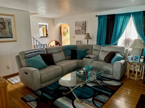 3205 Walnut St, Mckeesport PA  15132-7164 exterior