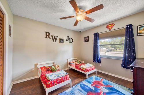 6341 80th Ave, Pinellas Park FL  33781-2100 exterior