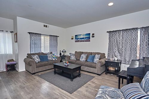13858 Rafael Way, Victorville, CA 92392-5589