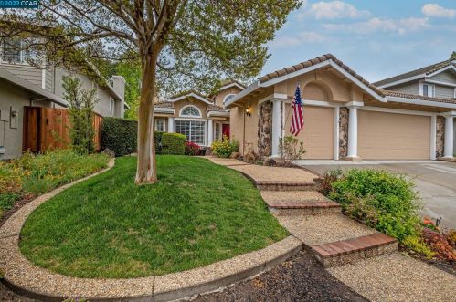 54 Northwood Ct, Danville, CA 94506-1223