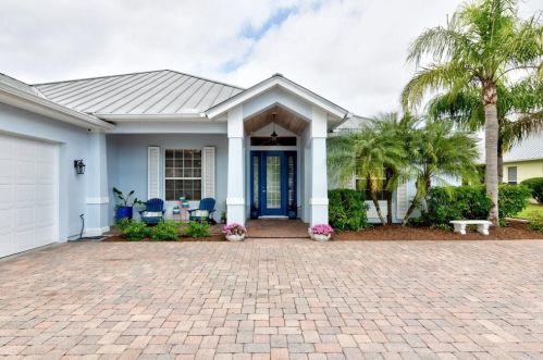 104 King Fisher Way, Sebastian, FL 32958-5235