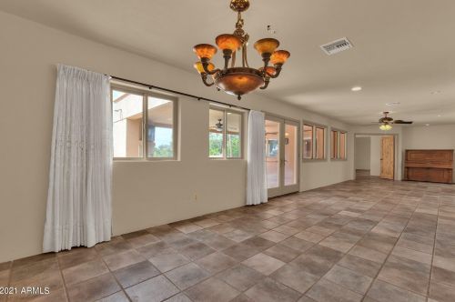 9833 Desert Cove Ave, Scottsdale AZ  85260-6219 exterior