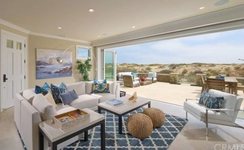 7304 Oceanfront, Newport Beach CA  92663-1727 exterior