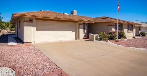 16041 Nicklaus Ln, Sun City, AZ 85351-1765
