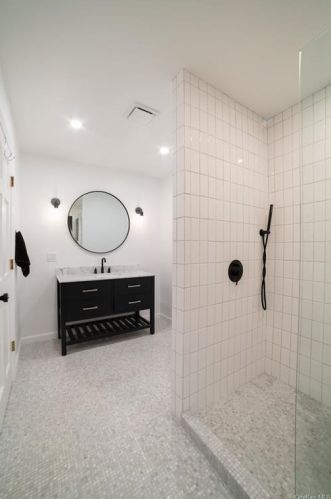 325 Hartwood Rd, Monticello NY  12777-6432 exterior