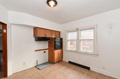 2635 60, Milwaukee WI 53219-2602 exterior