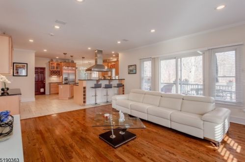 608 Shore Trl, Sparta NJ  07871-1329 exterior
