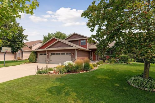 11959 Isanti St, Minneapolis, MN 55449-7917