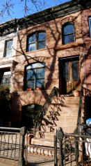 751 Macon St, Brooklyn, NY 11233-1313