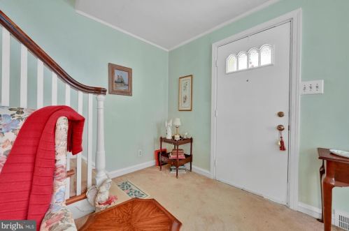 537 Virginia Ave, Pittsburgh, PA 19083-2124