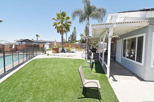 9346 Telkaif St, Lakeside CA  92040-5808 exterior