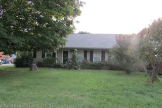 3750 School Rd, Greensboro, NC 27406-9776