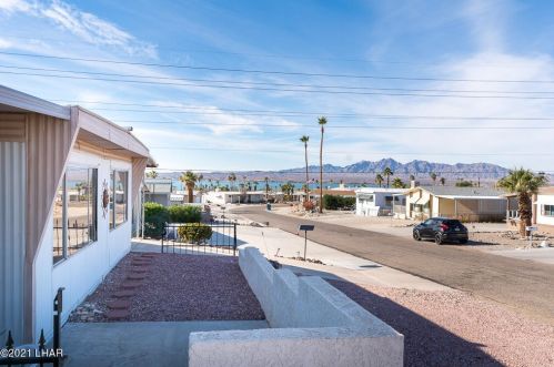 1562 Sea Swallow Dr, Lake Havasu City, AZ 86403-4616