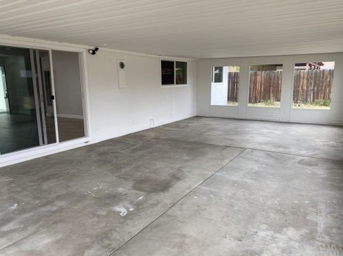 1924 Hunter Rd, Colton CA  92324-1312 exterior