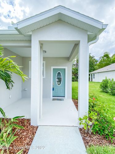 492 Carley Ln, Cocoa, FL 32926-4259