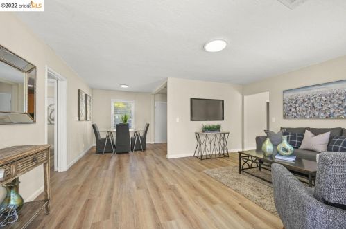 1391 San Carlos Ave, Concord, CA 94518-1155