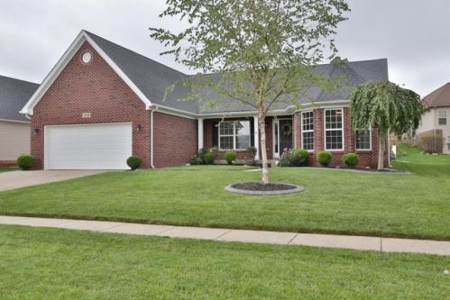 7008 Alberta Dr, Crestwood, KY 40014-7015