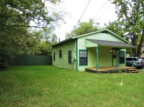 1106 Peak St, Denton, TX 76201-7060