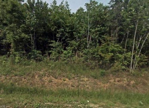 382 Tulls Creek Rd, Moyock, NC 27958-9368