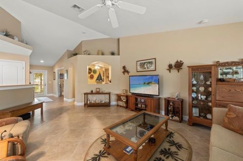 1609 20th Ave, Cape Coral FL  33991-3133 exterior