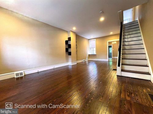 244 3rd St, Gloucester, NJ 08030-2003