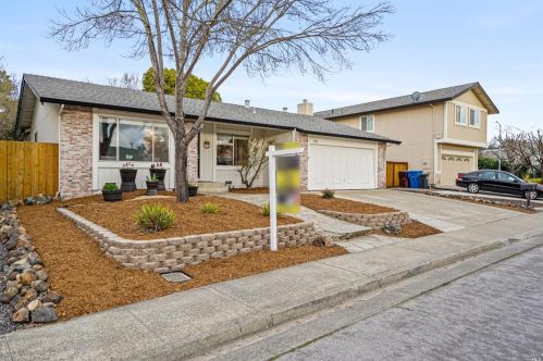 5386 Cassandra Way, Santa Rosa, CA 95403-7703