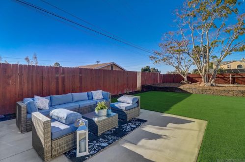 4190 Datcho Dr, San Diego CA 92117-4621 exterior