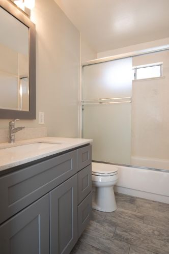 498 Cloverland Way, Valley Home CA 95361-2604 exterior