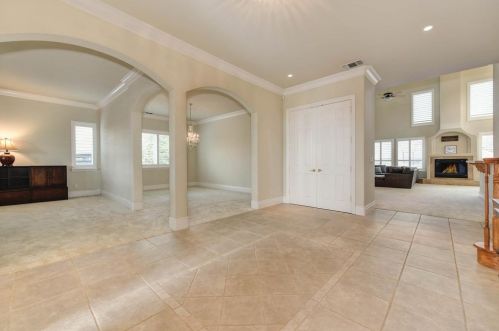 1781 Summer Cloud Ct, Folsom CA  95630-6249 exterior