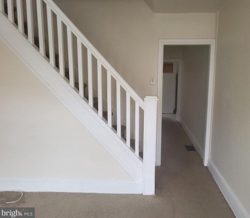 1218 Chestnut St, Wilmington, DE 19805-4029
