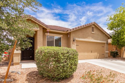 24480 Gregory Rd, Buckeye, AZ 85326-2771