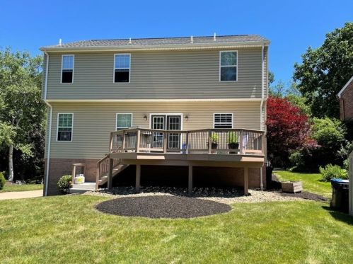 111 Staghorn Dr, Sewickley, PA 15143-9506