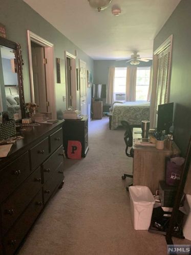 11 Hamburg Tpke, Kinnelon NJ 07405-1541 exterior