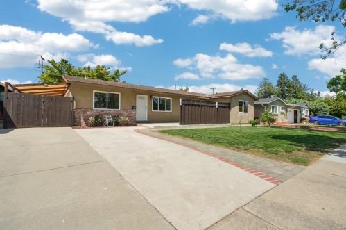 1107 Bismarck Dr, Campbell, CA 95008-0303