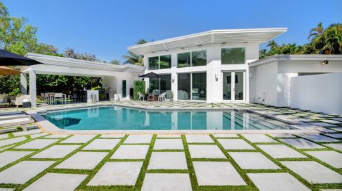 220 12th St, Delray Beach, FL 33444-2916