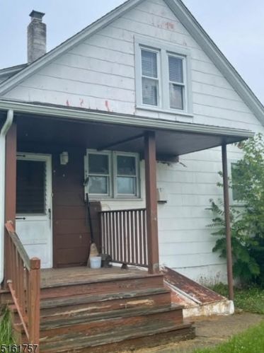 55 John Pl, Manville NJ  08835-2217 exterior