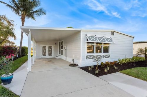 50 Le Mans Dr, Naples, FL 34112-9126