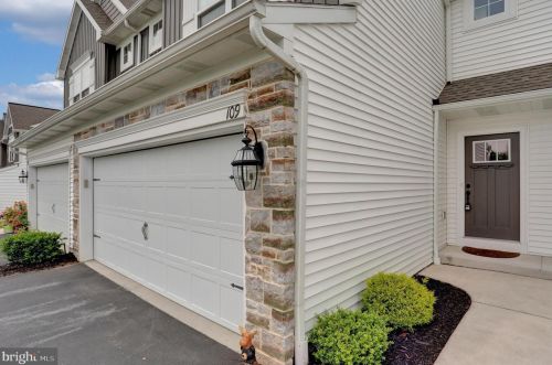 109 Landover Ct, West Enola PA  17025 exterior