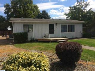 1817 Huntington Pl, Kennewick WA  99337-2324 exterior