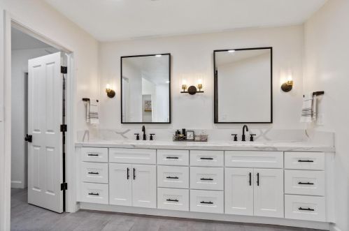 10013 Plaza De Oro Dr, Valley Home CA  95361-9235 exterior