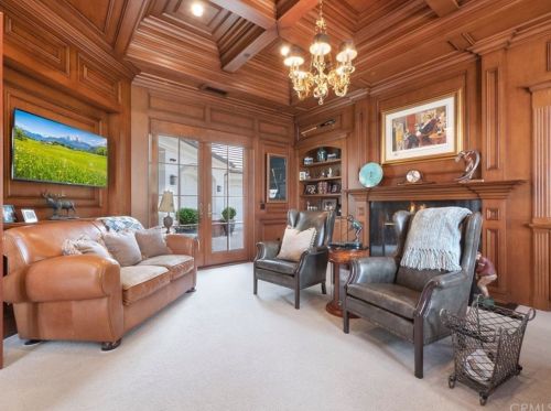 5 Shire, Trabuco Canyon CA  92679-4907 exterior