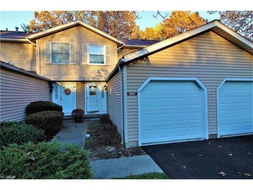 3967 Lk Run Blvd, Cuyahoga Falls OH  44224-4341 exterior