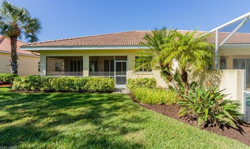 2100 Crestview Way, Naples FL  34119-3308 exterior
