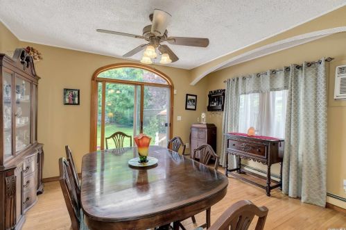 77 Rollstone Ave, West Sayville NY  11796-1309 exterior
