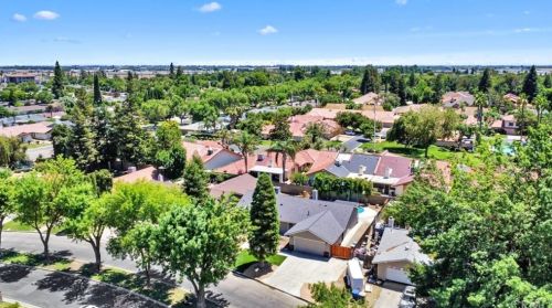 2428 3rd St, Madera CA  93637-4254 exterior