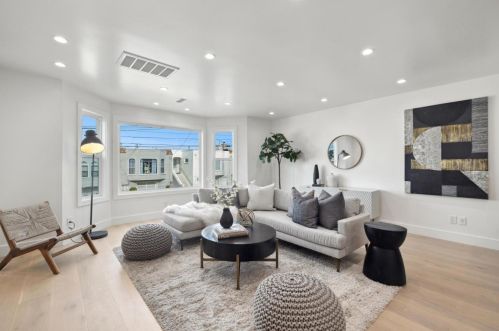 33 Rice St, Daly City CA  94014-1035 exterior
