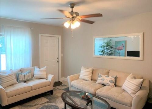 125 12th Ave, Boynton Beach, FL 33435-6023