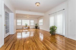 217 Lena Ave, Freeport, NY 11520-2637