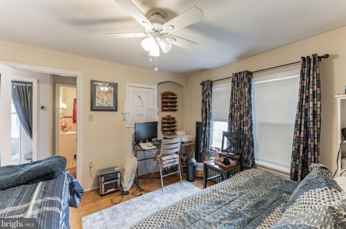 320 Delaware Ave, Lansdale PA 19446-3420 exterior